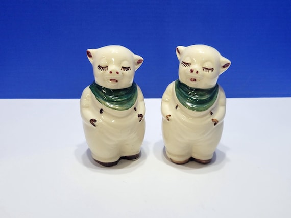 Large Vintage Shawnee Smiley Pig Salt and Pepper Shakers with Green Handkerchiefs Set