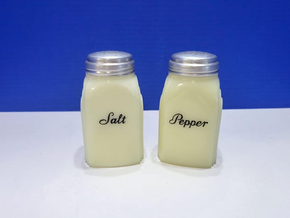 Vintage McKee Arch Uranium Custard Glass Salt and Pepper Shakers