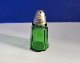 Vintage Green Depression Glass Salt or Pepper Shaker