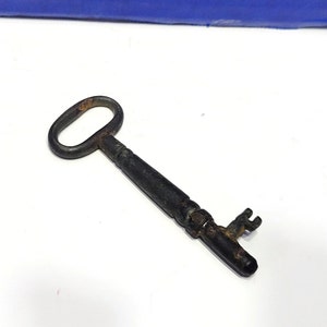 Antique Large Skeleton Key Rustic Farmhouse Decor
