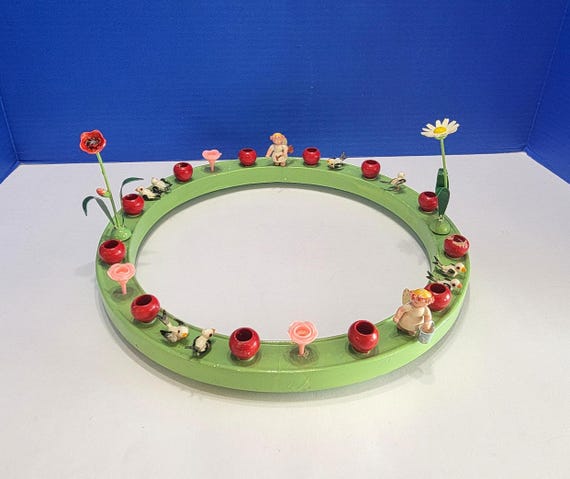 Vintage German Wooden Birthday Wreath Geburtstagskränze