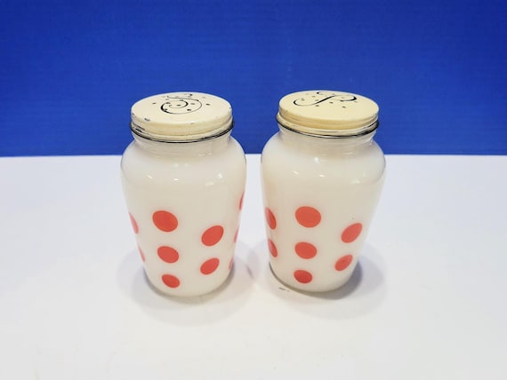 Vintage Anchor Hocking Red Polka Dot Salt and Pepper Shakers Set