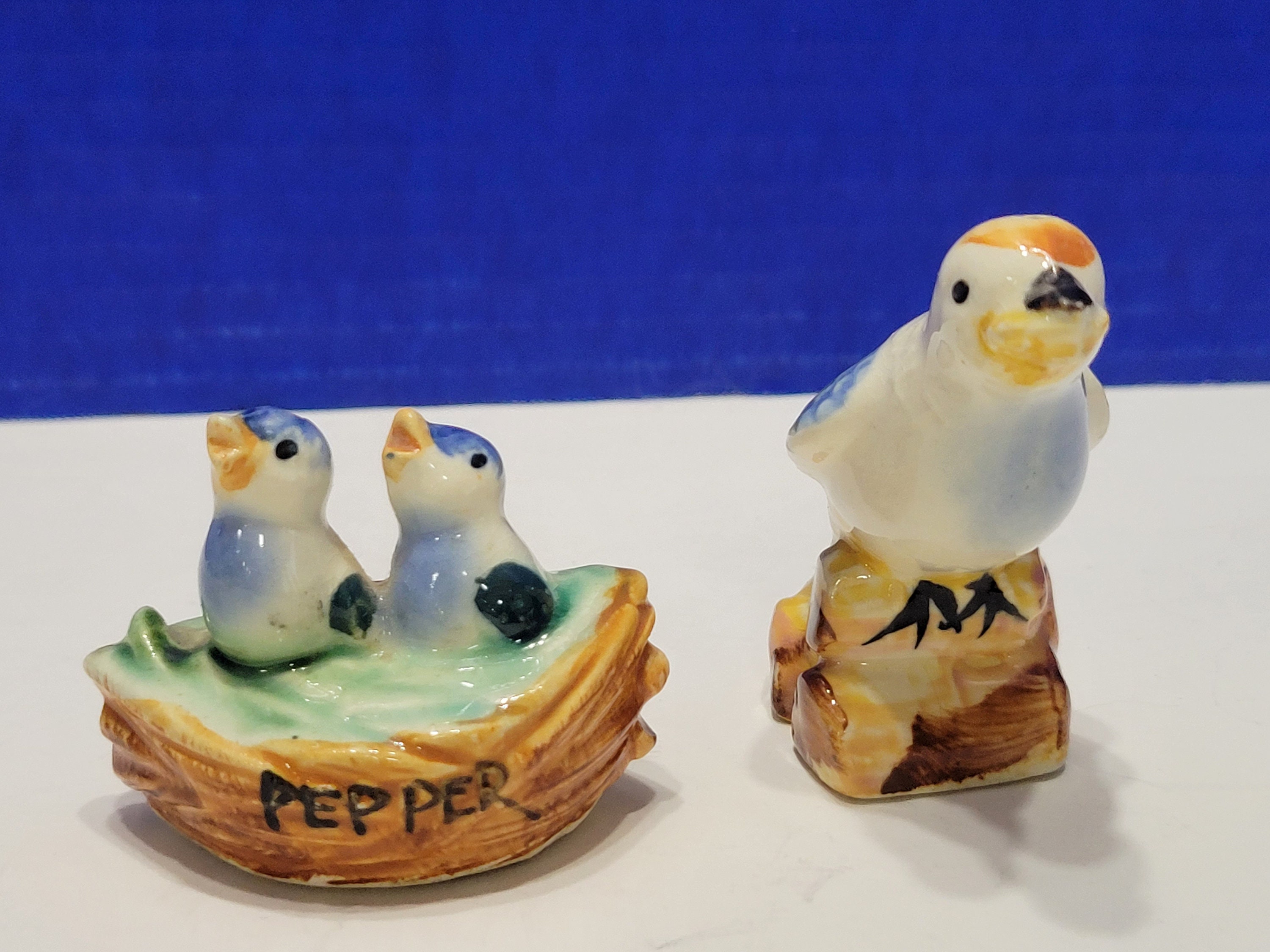 Vintage Baby Birds in Nest Salt and Pepper Shaker Set