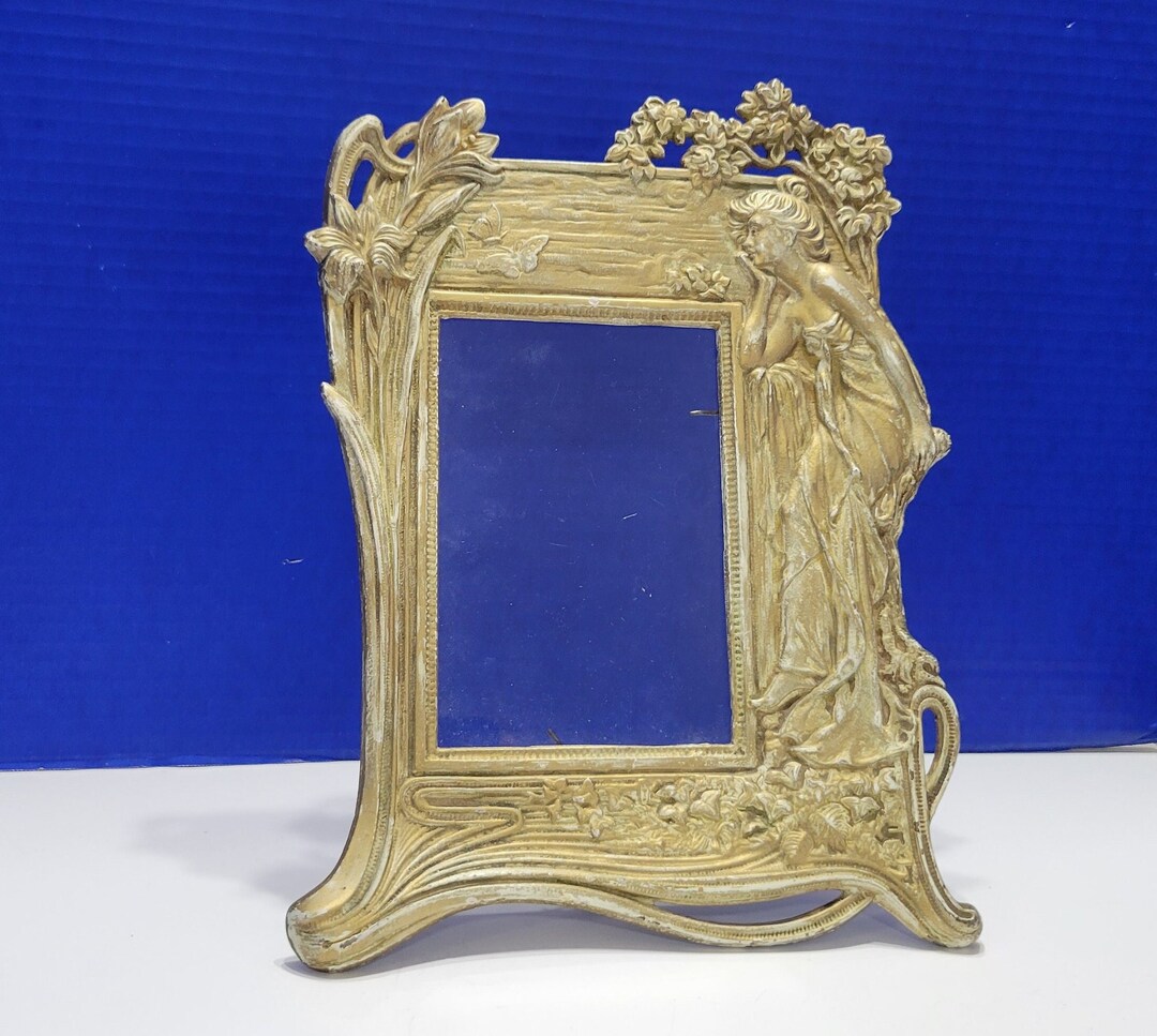 Vintage Art Noveau Style Metal Standing Picture Frame With Lady 6 X 4