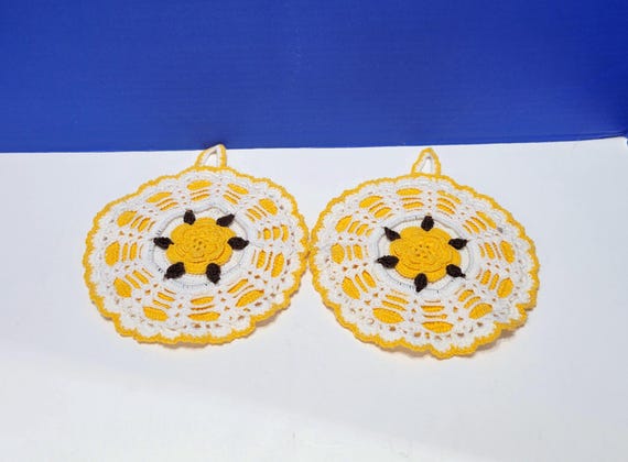 Vintage Handmade Crochet Doilies with Yellow and White Daisies