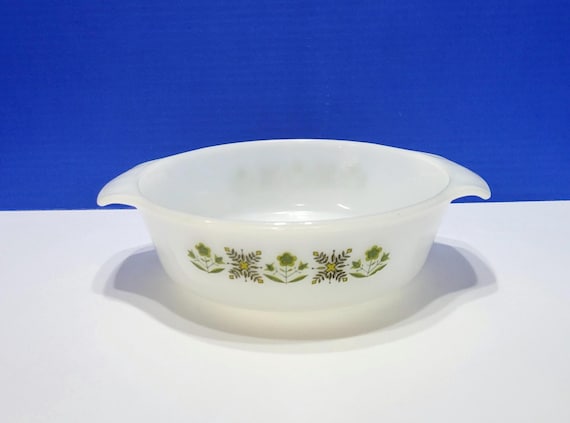 Vintage Fire King Meadow Green 1 Quart Casserole Dish