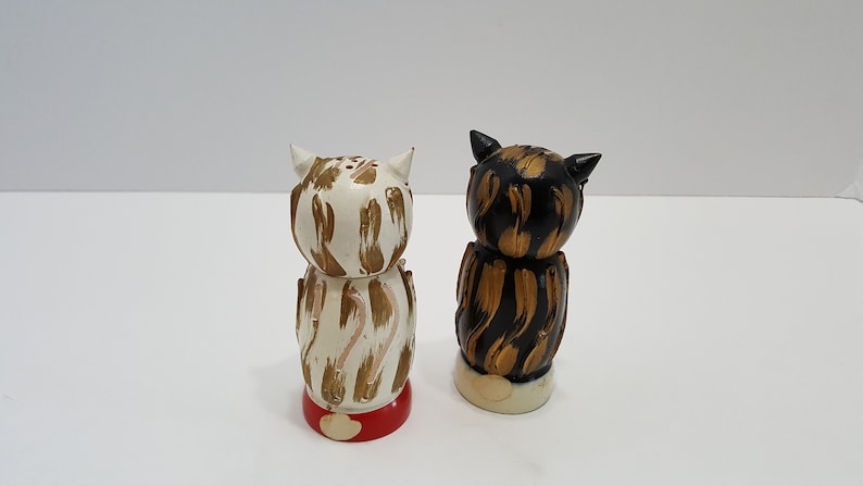 Vintage Cat Wooden Salt and Pepper Shakers