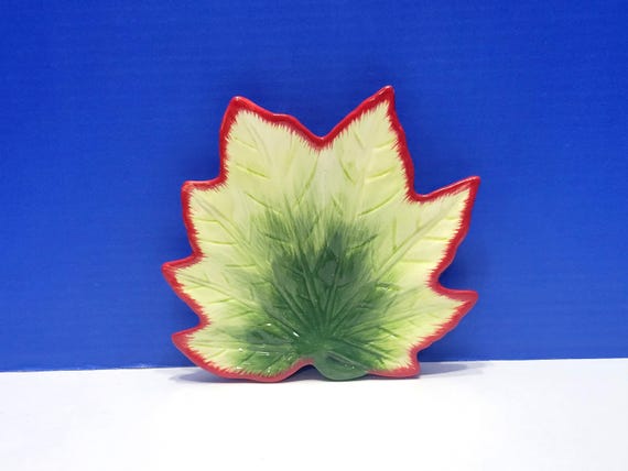Vintage Avon Fall Harvest Ceramic Leaf Trinket Dish Plate