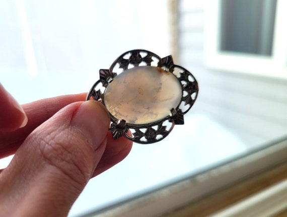 Vintage Chalcedony Natural Stone Brooch in Oval S… - image 8