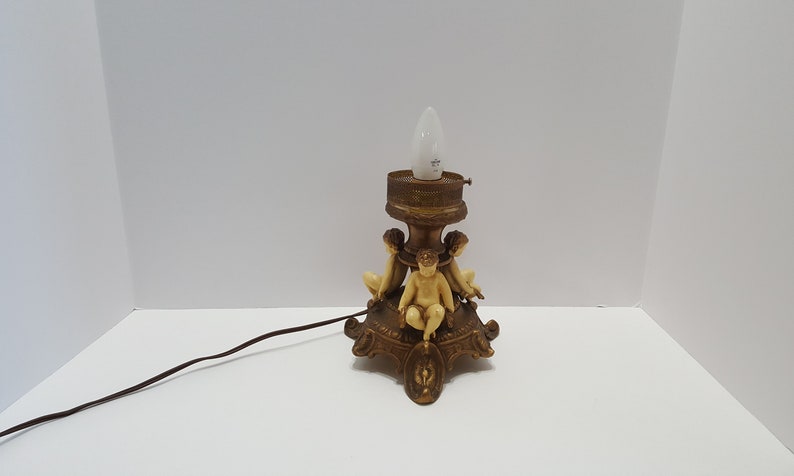 Vintage Cherub Angel Gold Gilt Bronze Table Lamp