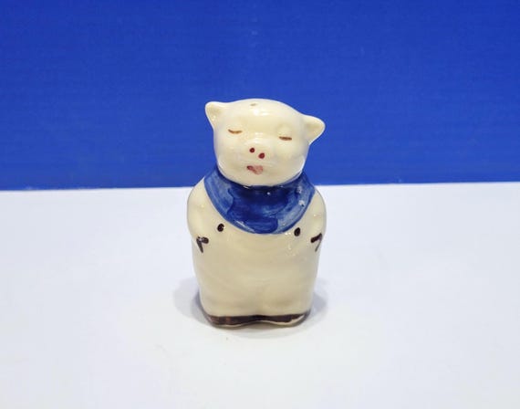 Vintage Shawnee Smiley Pig Salt Pepper Shaker