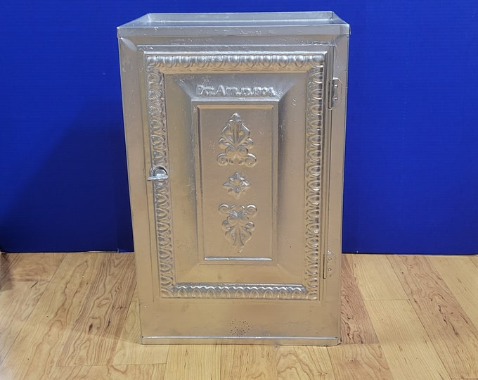 Antique Metal Bread Box Pie Safe Galvanized Painted Silver Etsy