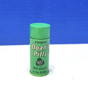 Vintage Doan&#39;s Pills Green Cylinder Medicinal Tin