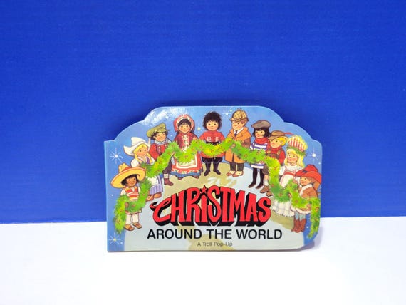 Vintage Christmas Around the World Pop Up Book