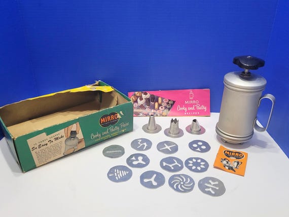 Vintage Mirro Cookie Press in Original Box