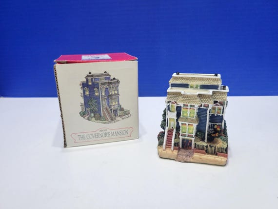 Vintage Liberty Falls Governor's Mansion Village Figure