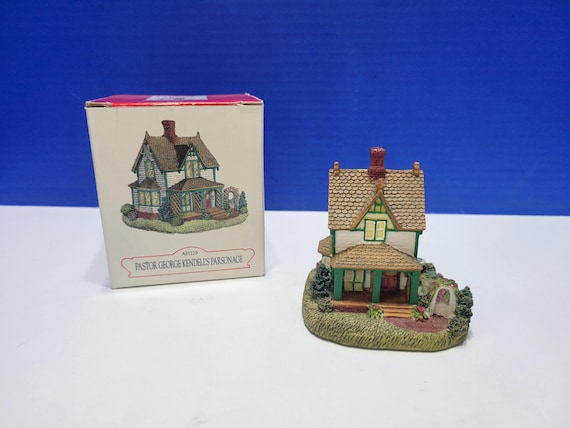 Vintage Liberty Falls Pastor George Kendell's Parsonage Village Figure