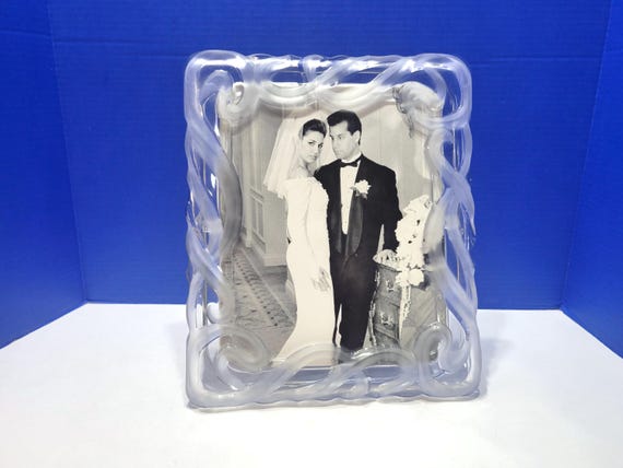 Vintage Fifth Avenue Lucria Frosted Glass Picture Frame 8x10