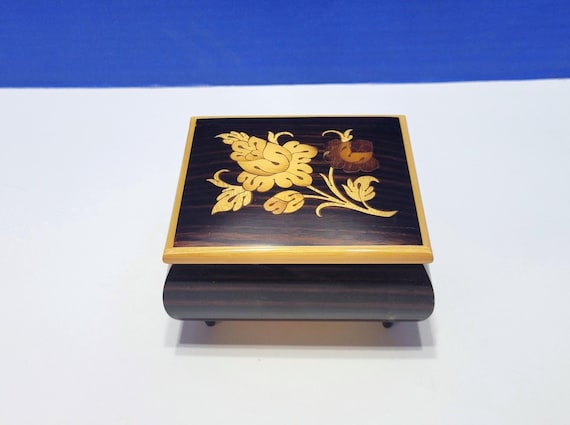 Vintage Reuge Swiss Music Box Inlaid Wood Floral Top Plays Memory