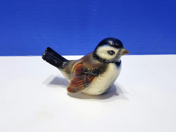 Vintage Goebel Sparrow Bird Figurine