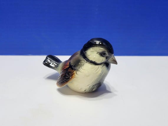 Vintage Goebel Sparrow Bird Figurine