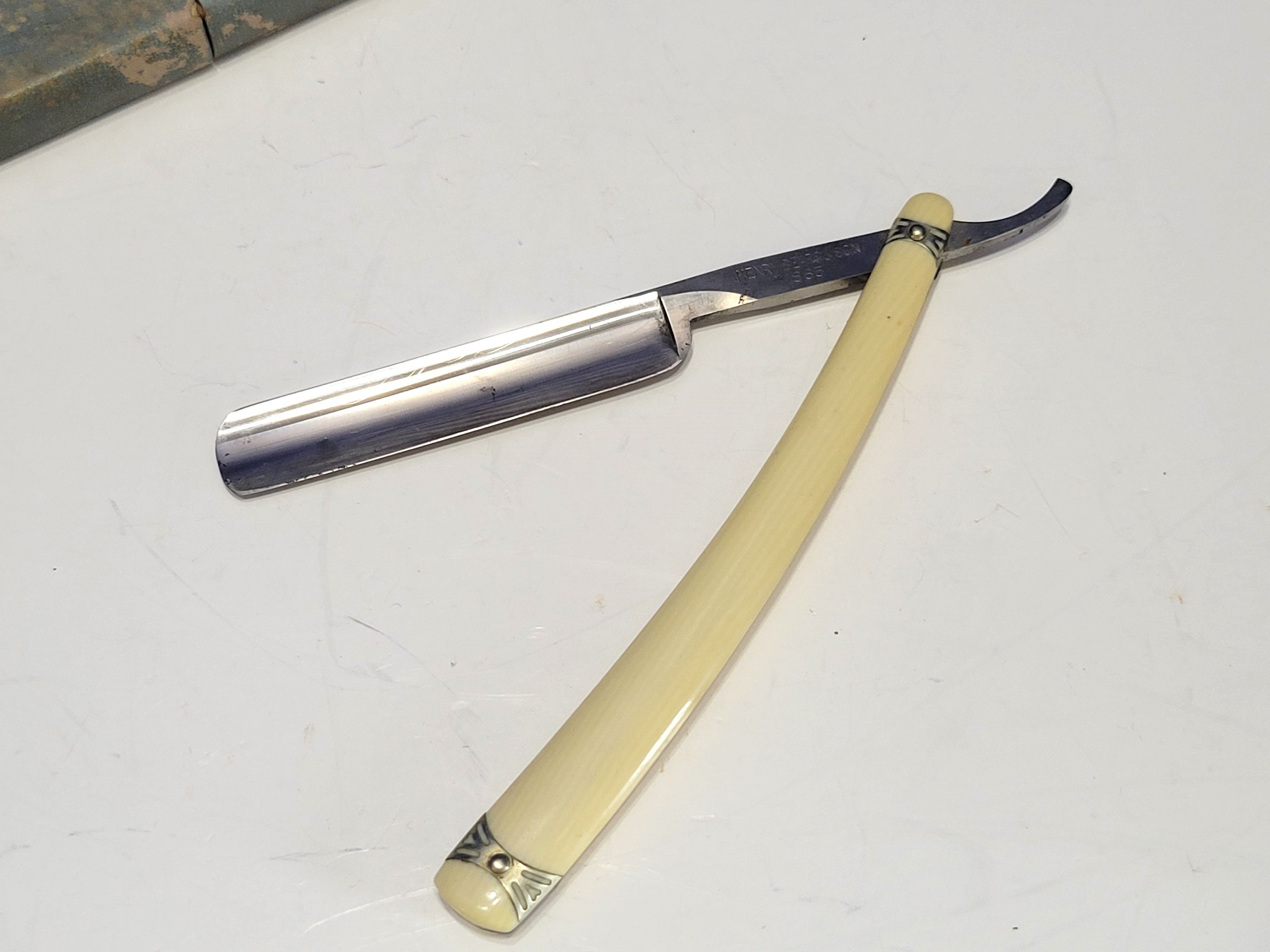 Vintage Straight Razor Henry Sears & Son Yellow Handle and Case