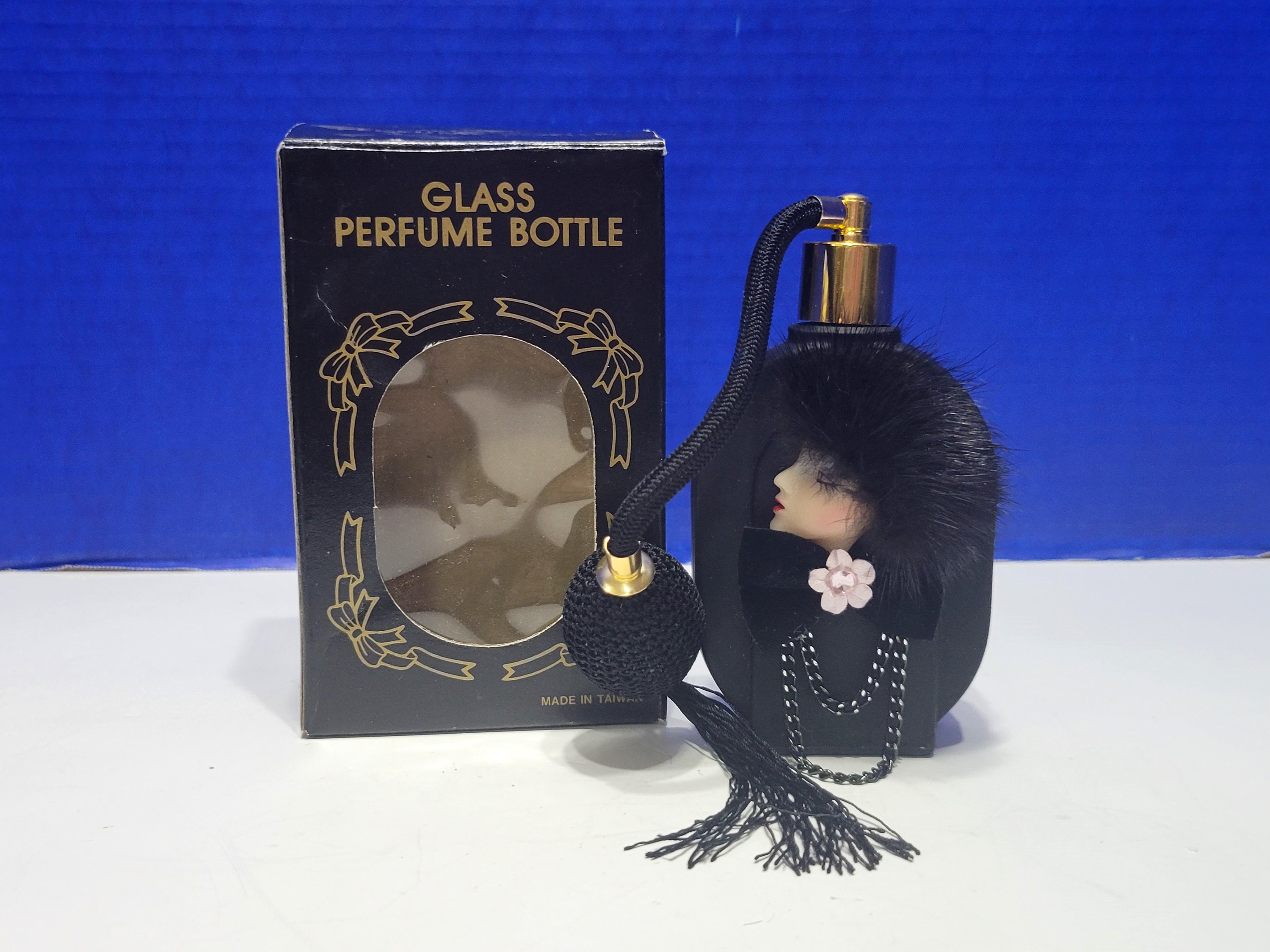 Black Satin Perfume 