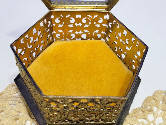 Antique Gold Ormolu Jewelry Box Hexagon with Glas… - image 7