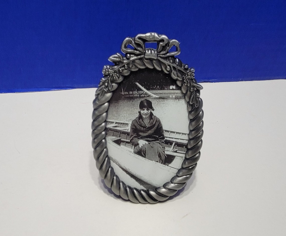 Vintage Small Oval Pewter Picture Frame With Flapper Girl Etsy