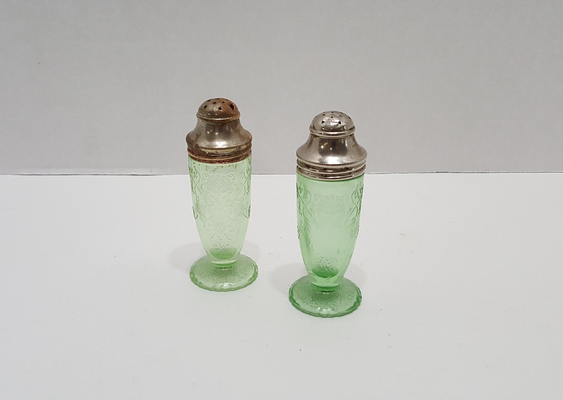 Vintage Green Depression Glass Salt and Pepper Shakers Florentine