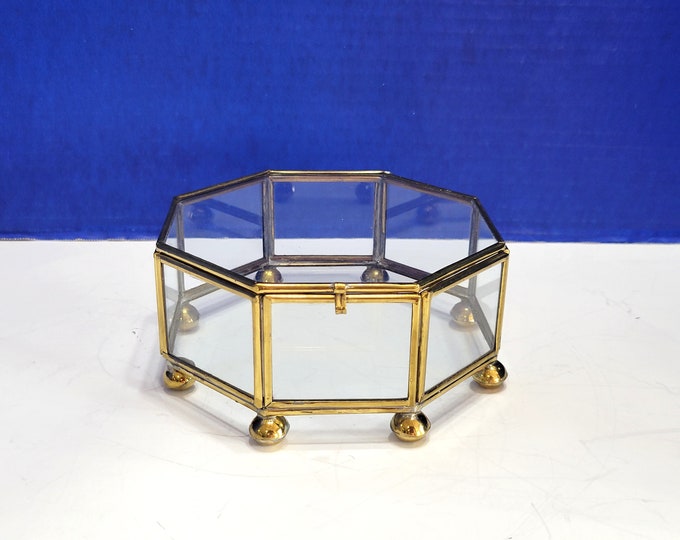 Vintage Glass Display Case Flat Octagon Box With Hinged Lid Etsy