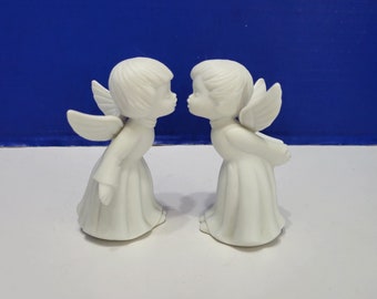 Vintage Pair Kissing Angels White Bisque