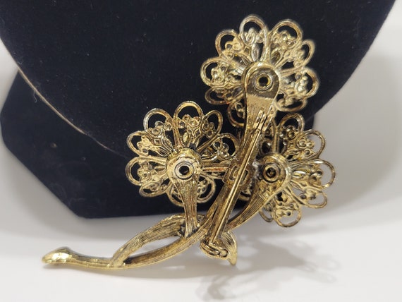 Vintage Sparkly Gold Flower Cluster Brooch with G… - image 5