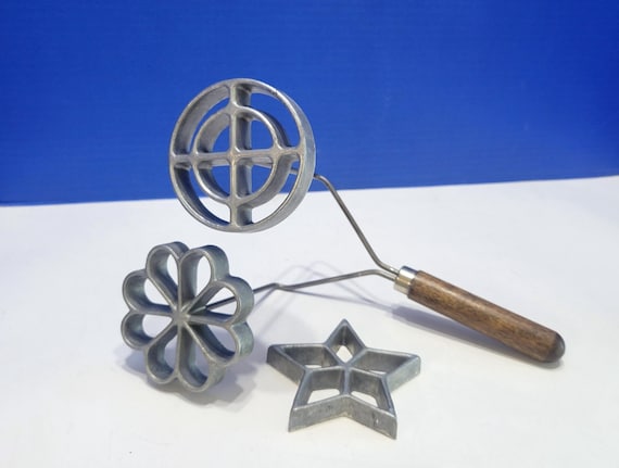 Vintage Rosette Iron with 3 Molds Scandinavian Baking