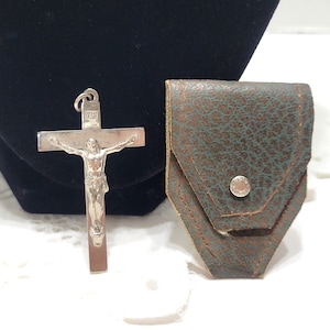 Vintage Silver Tone Metal Crucifix Pendant in Case &quot;I Am Catholic&quot;