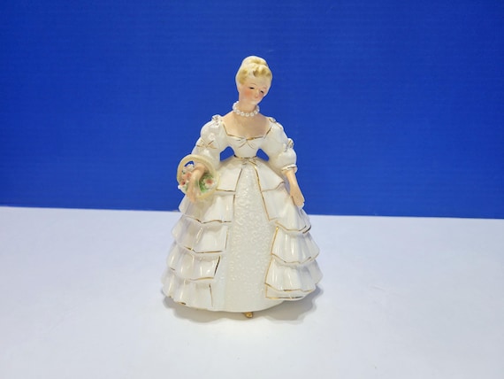 Vintage Napcoware Southern Belle Colonial Lady Planter