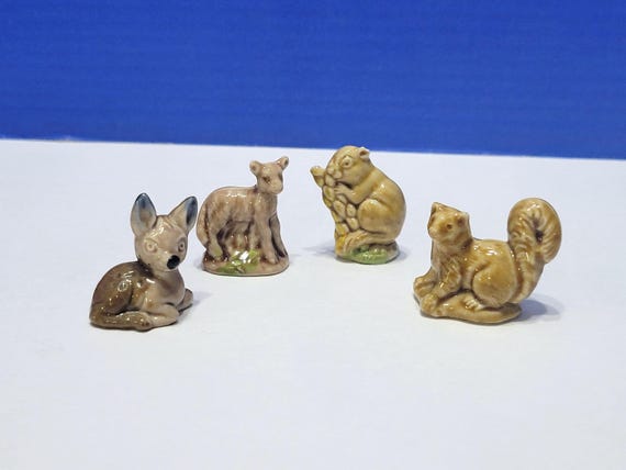 Vintage Wade Animal Figurines Fawn, Mouse, Lamb, Squirrel Lot