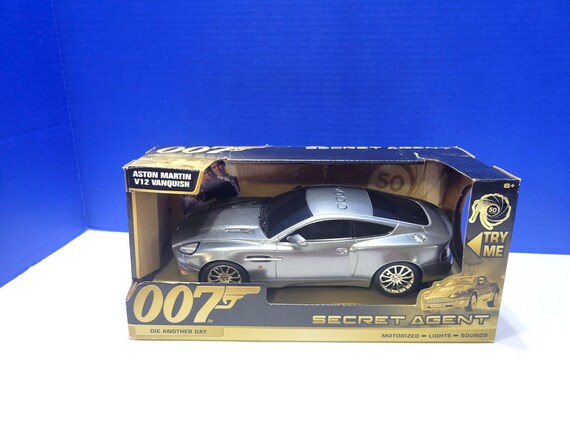 Vintage James Bond 007 Secret Agent Die Another Day Motorized Car in Box