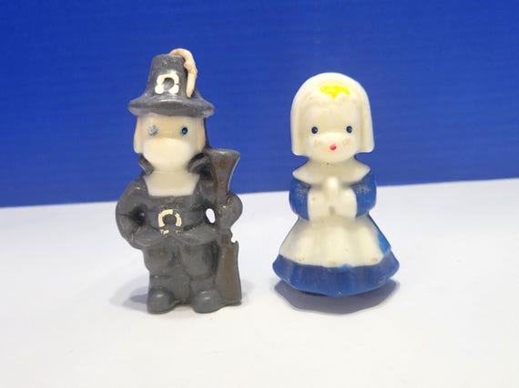 Pair Vintage Thanksgiving Pilgrims Wax Candles