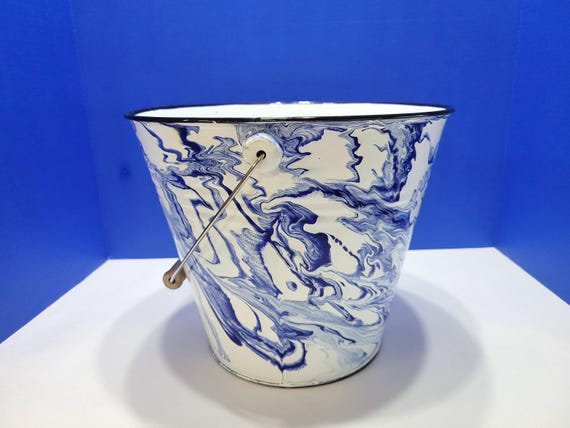 Vintage Blue and White Swirl Enamelware Bucket with Handle