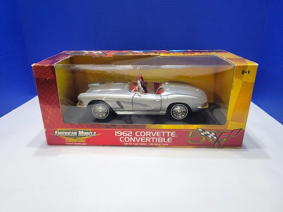 Vintage American Muscle 1962 Covette Convertible Diecast in Box