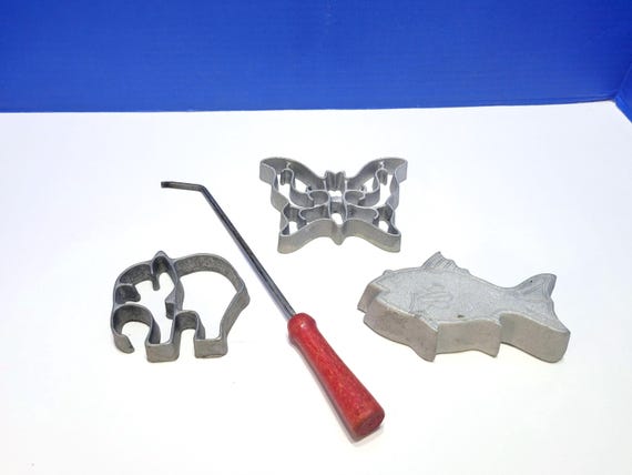 Vintage Rosette Iron with 3 Animal Shaped Molds Scandinavian Baking