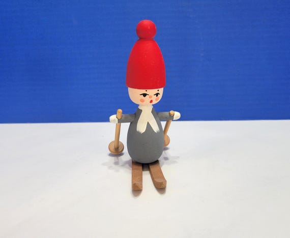 Vintage Swedish Bo-Strom Skiing Wooden Figurine