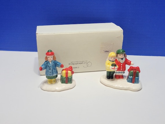 Vintage Department 56 Snow Village Shopping Girls Figurines in Box