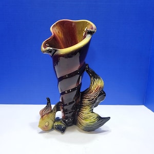 Vintage Hull Pottery Ebb Tide Sea Shell Fish Vase