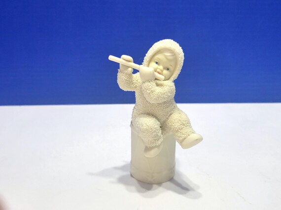 Vintage Department 56 Snowbabies I'll Play a Christmas Tune Figurine