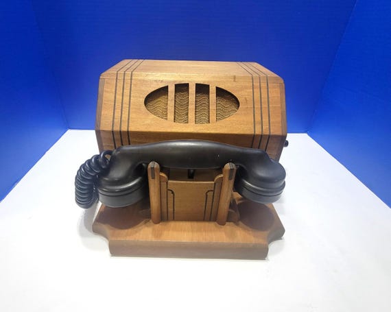 Antique Art Deco Leich Oak Crank Desk Top Ringer Telephone