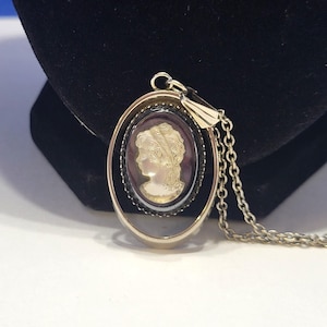 Vintage Black and White Cameo Necklace