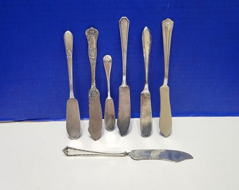 Vintage Ornate Silverplate Utensils Knives Large Lot