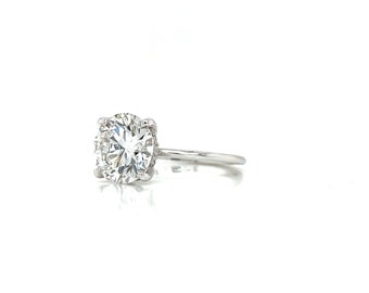 Sparkling 3-Carat Solitare Round Brillant Cut IGI Certified E/VS1  Lab Grown Hidden Diamond Halo Ring